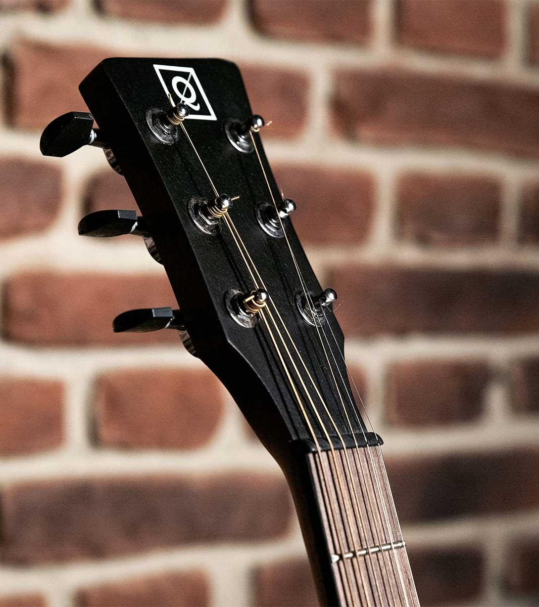 QGA-100 CE SOLID NAT (PREAMP)