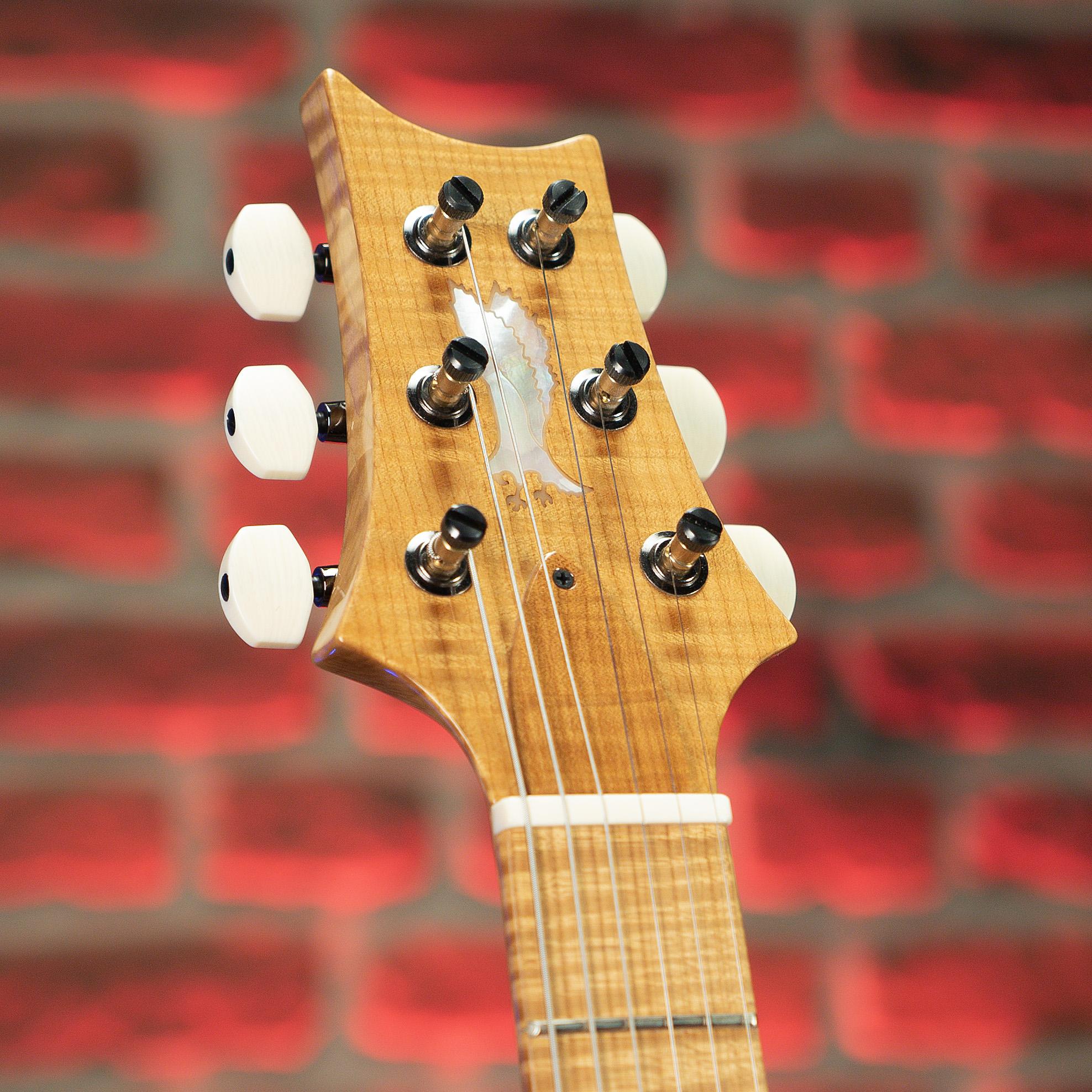 PS#10350 MODERN EAGLE V LUMINLAY LTD LAGUNA DRAGONS BREATH