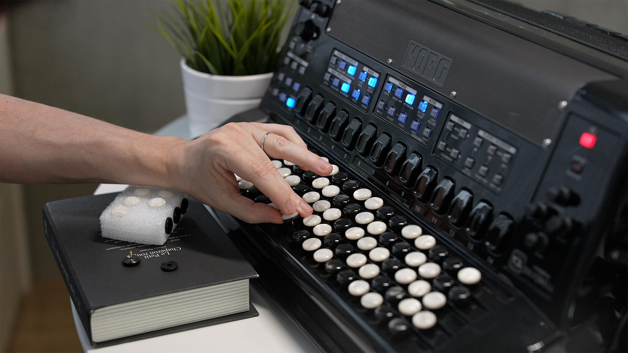 FISA SUPREMA, BOTONES, METALLIC BLACK