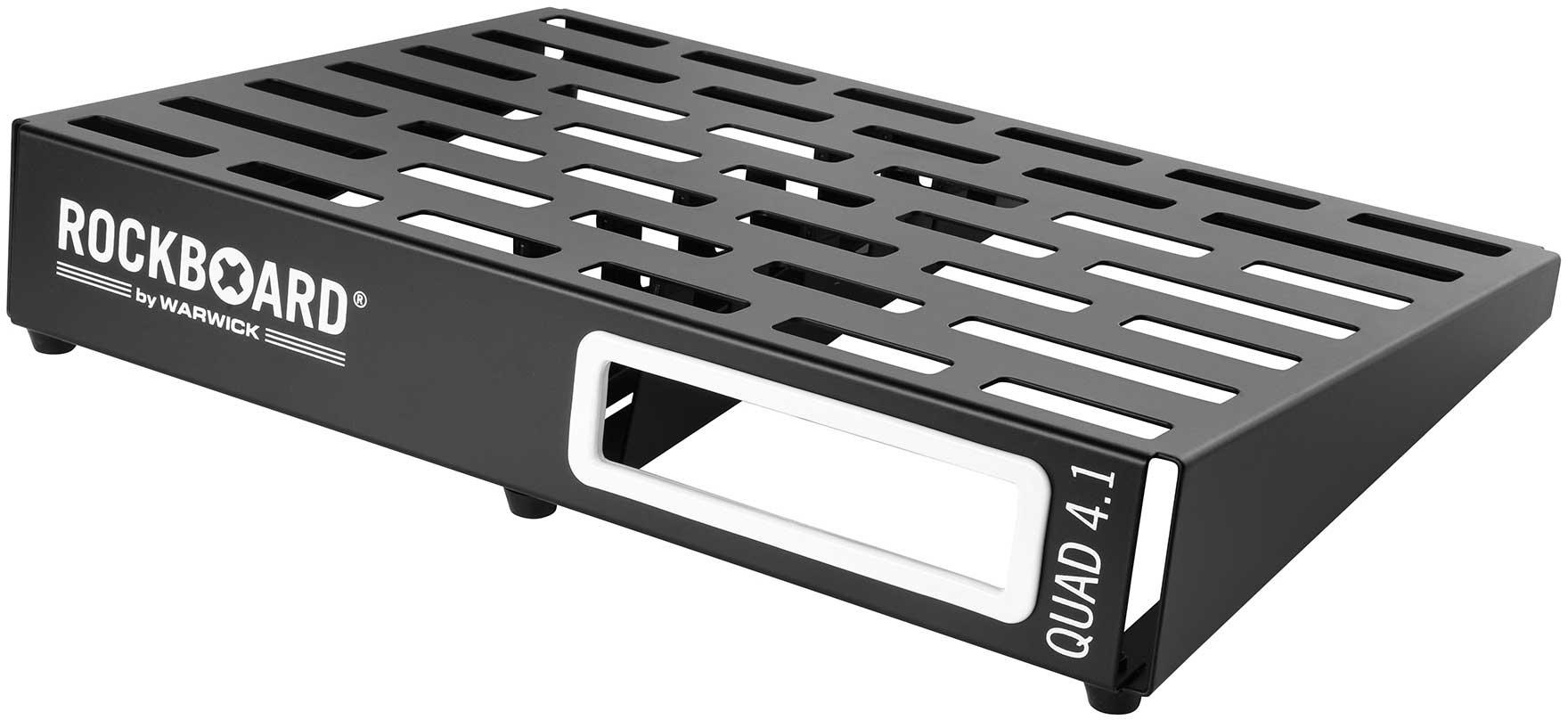 QUAD 4.1 WITH GIG BAG