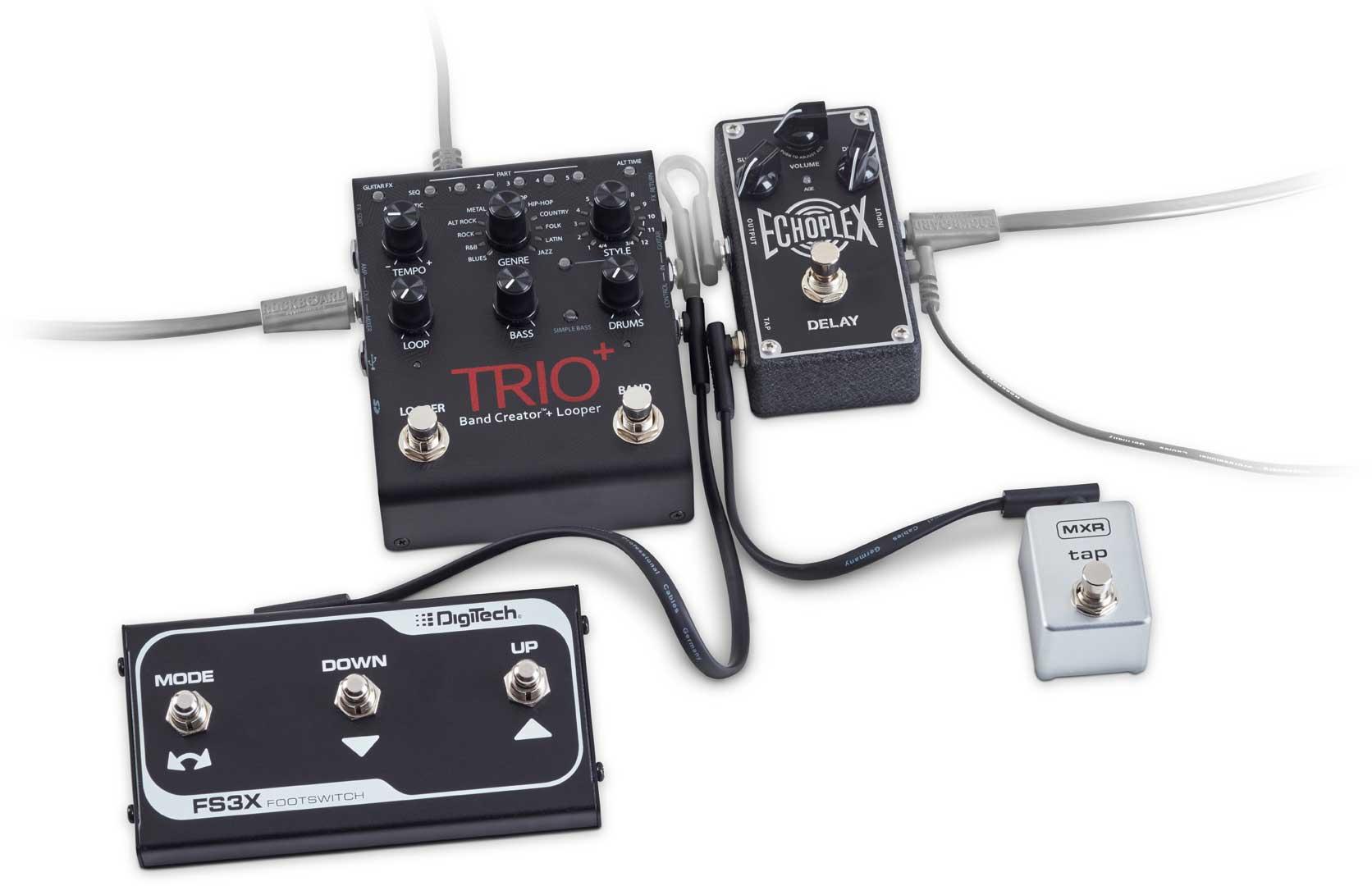 FLAT TRS CABLE 30 CM