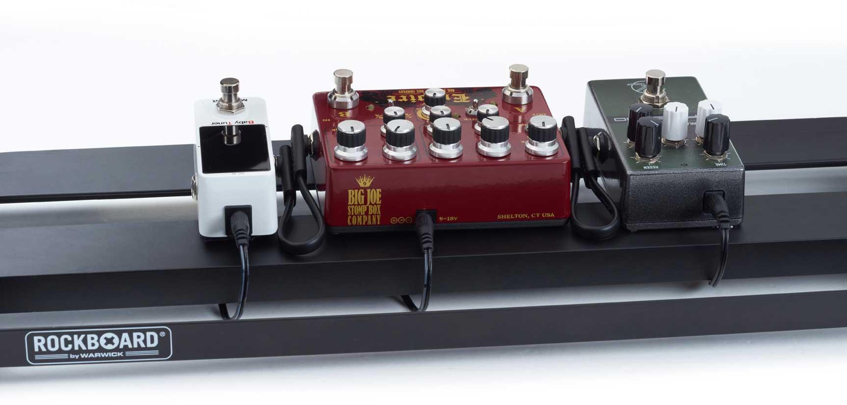 FLAT PATCH CABLE BLACK 10 CM